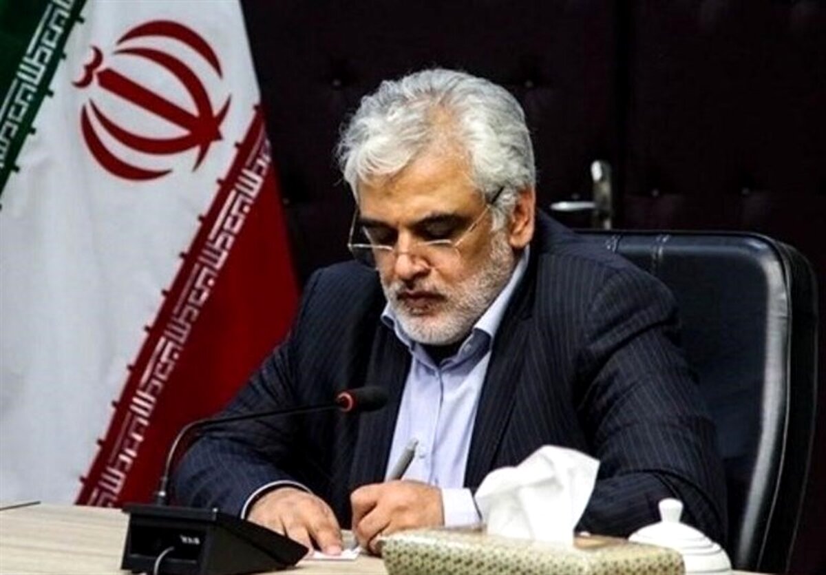 رئیس دانشگاه آزاد: اقدام سفرای روسیه و انگلیس عذرخواهی جدی می‌طلبد