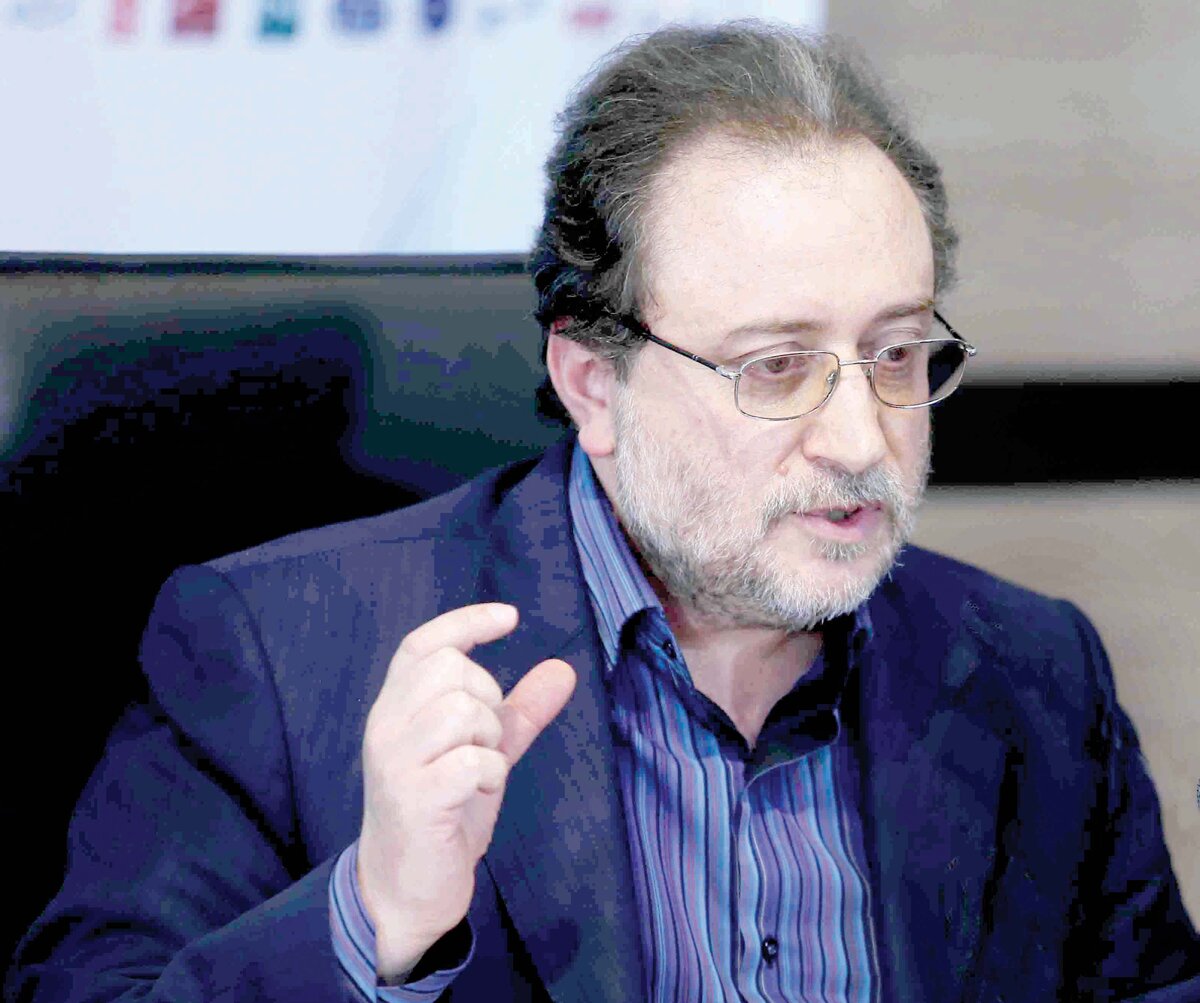افزایش نقدینگی قیمت ارز را بالا ‌‌برده
