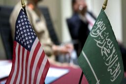 روزنامه‌نگار سعودی: آمریکا حق ندارد برای عربستان خود قلدری کند