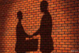  بازار املاک وخانه‌های خالی در سیطره بنگاهداری بانک ها