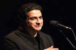 واکنش همایون شجریان به لغو کنسرت در میدان آزادی 