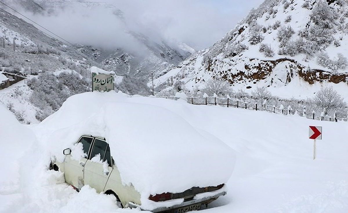 بارش شدید برف در تهران 