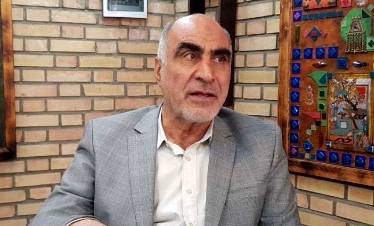 فعال اصولگرا: اصلا کسی غیر پایداریها در ایران اصلح نیست!
