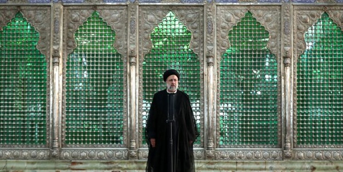 رییسجمهور در مرقد امام(ره): بیش از هر زمانی لازم است راه امام شناخته شود