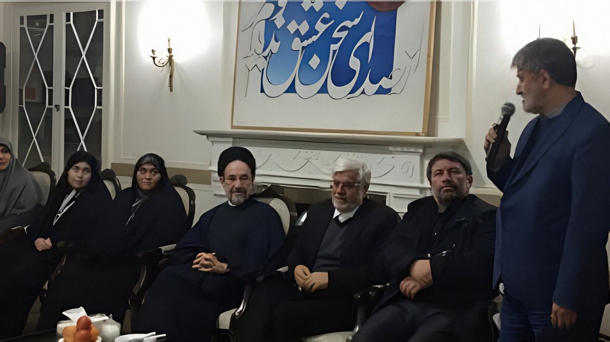 اختلاف اصلاحطلبان بر سر لیست مطهری/ خاتمی از لیست «صدای ملت» حمایت میکند؟