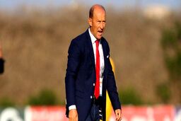 ناراحتی کالدرون از صحبت‌های خبرنگاران/سرمربی پرسپولیس نشست خبری را ترک کرد