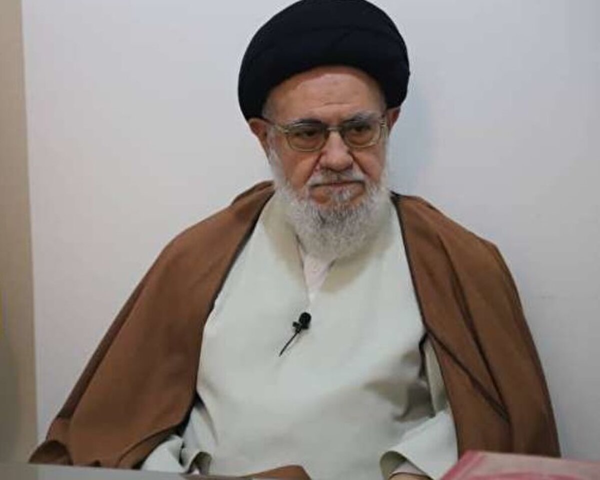 دم خروس بیرون زد؛ آقای خوئینی‌ها قبل از هر چیز به این چند سوال پاسخ دهید

