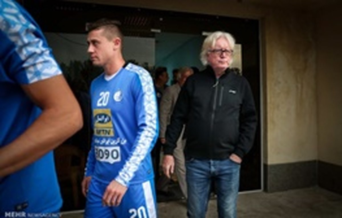 شفر نام یازیکنان را هنوز یلد نیست /سرمربی آلمانی و چالش کفاشیانی یاد نگرفتن اسمهای بازیکنان استقلال!