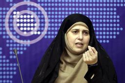 پروانه سلحشوری از فعالیت رسانه‌ای در فضای مجازی منع شد