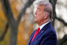 سی‌ان‌ان: ترامپ می‌داند شکست خورده اما...