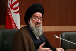 احمد خاتمی: متأسفانه از آن حرف گذشته بنده، سو برداشت شد/  مطلقاً یک فرد هم به عنوان جایگزین رهبری در نظر گرفته نشده است