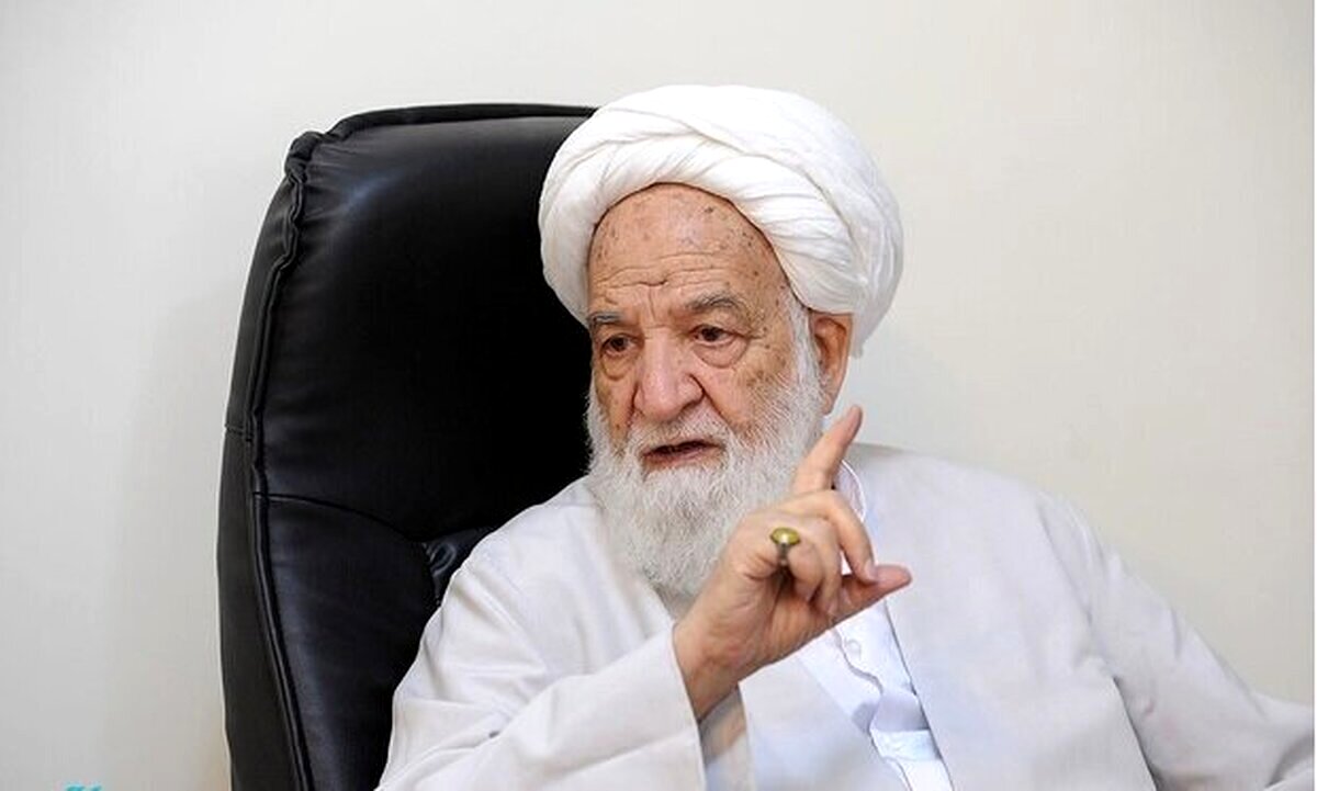 آیت‌الله مسعودی خمینی: دولت نباید قانون تند عفاف و حجاب را اجرا کند