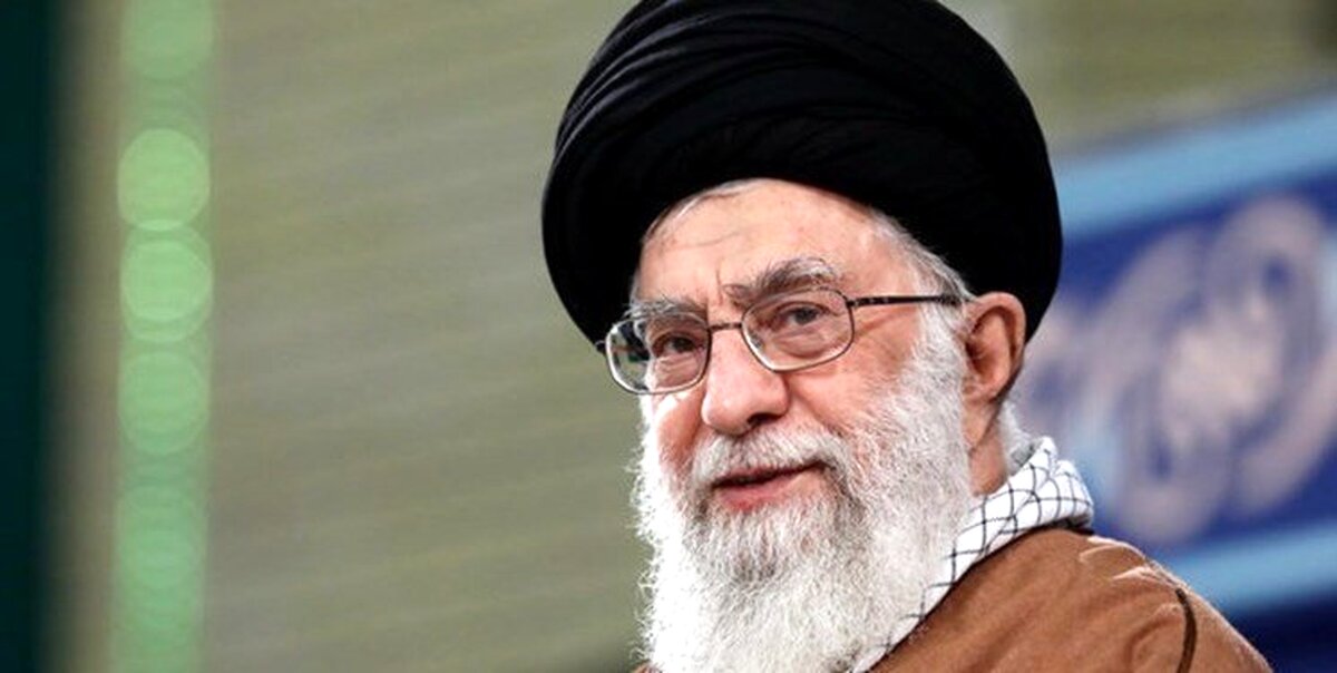 رهبر انقلاب: گربه‌رقصانی آمریکا علیه سپاه به جایی نخواهد رسید