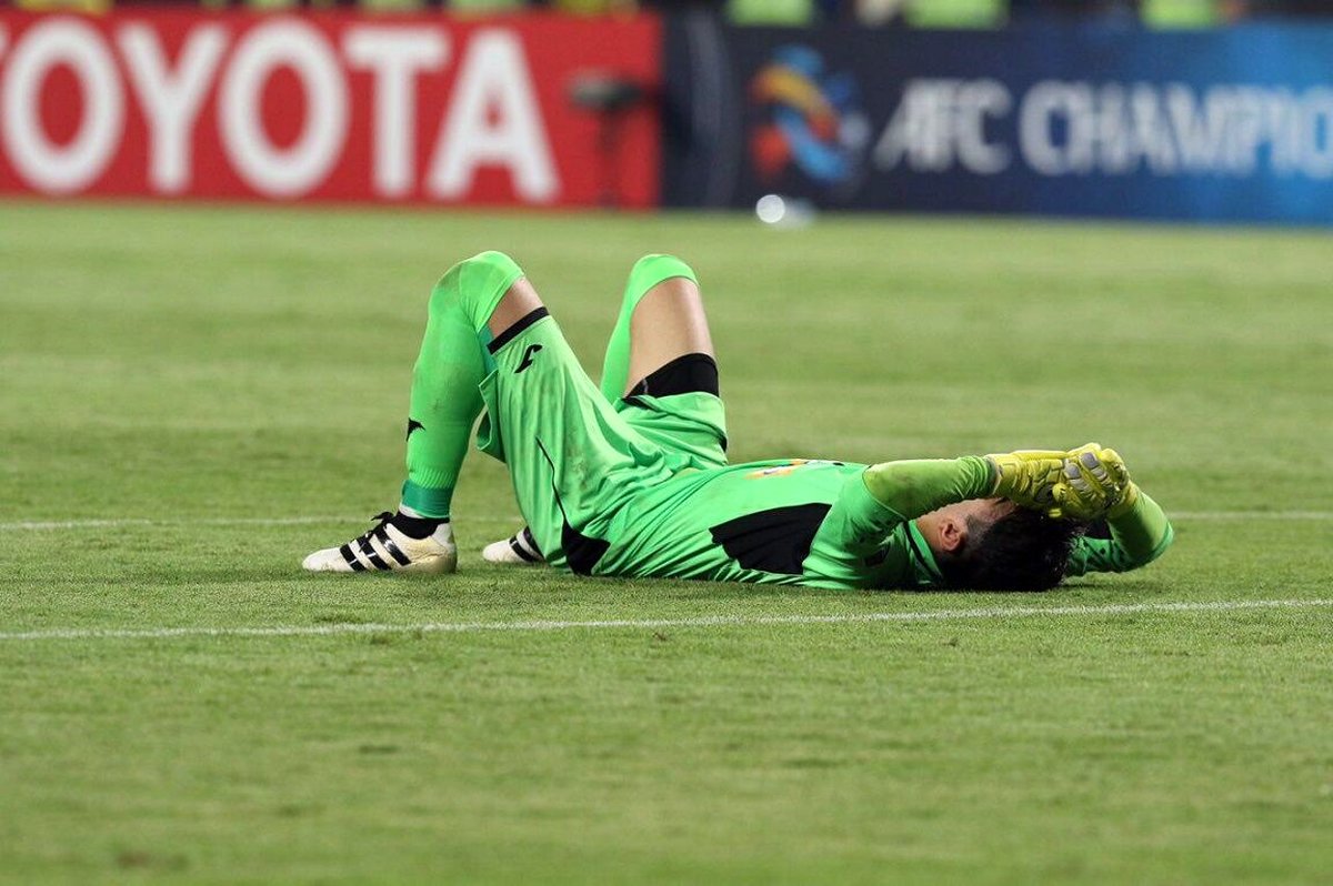 بیرانوند با ناراحتی باشگاه پرسپولیس را ترک کرد