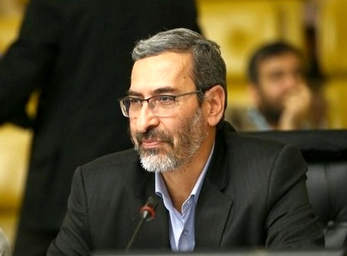 آنهایی که میخواهند زیر پرچم روحانی وارد مجلس شوند، بدانند رأی نمیآورند
