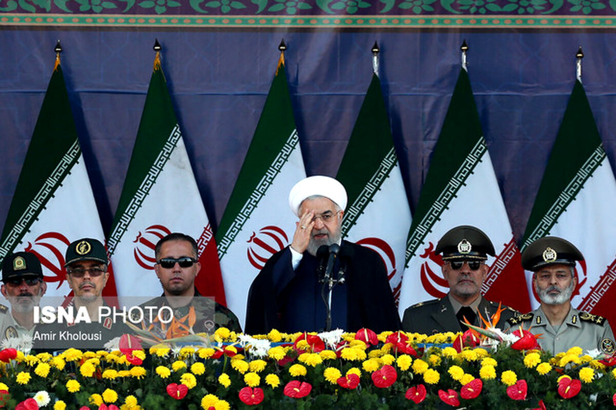 حسن روحانی : آماده ایم از خطاهای گذشته همسایگان‌ بگذریم