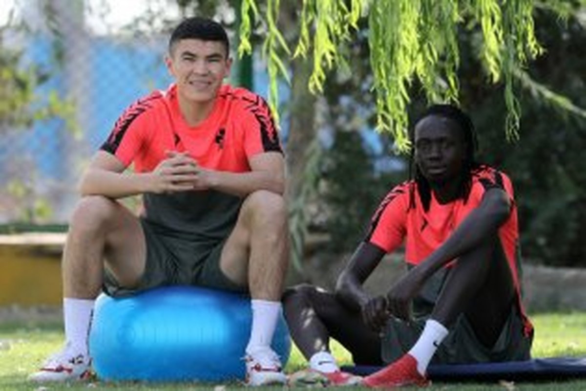 خارجیهای پیکان، امیدوار به پایان بد شانسی ها(عکس)