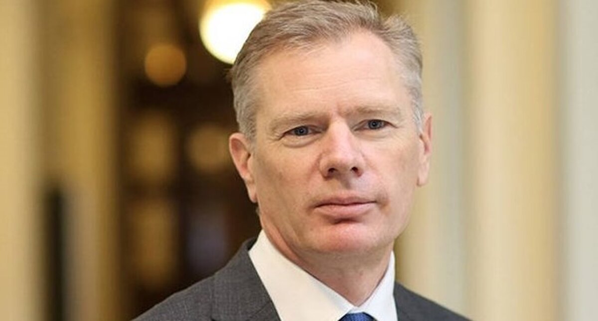 نامه به ظریف، شمخانی برای اخراج فوری سفیر انگلیس