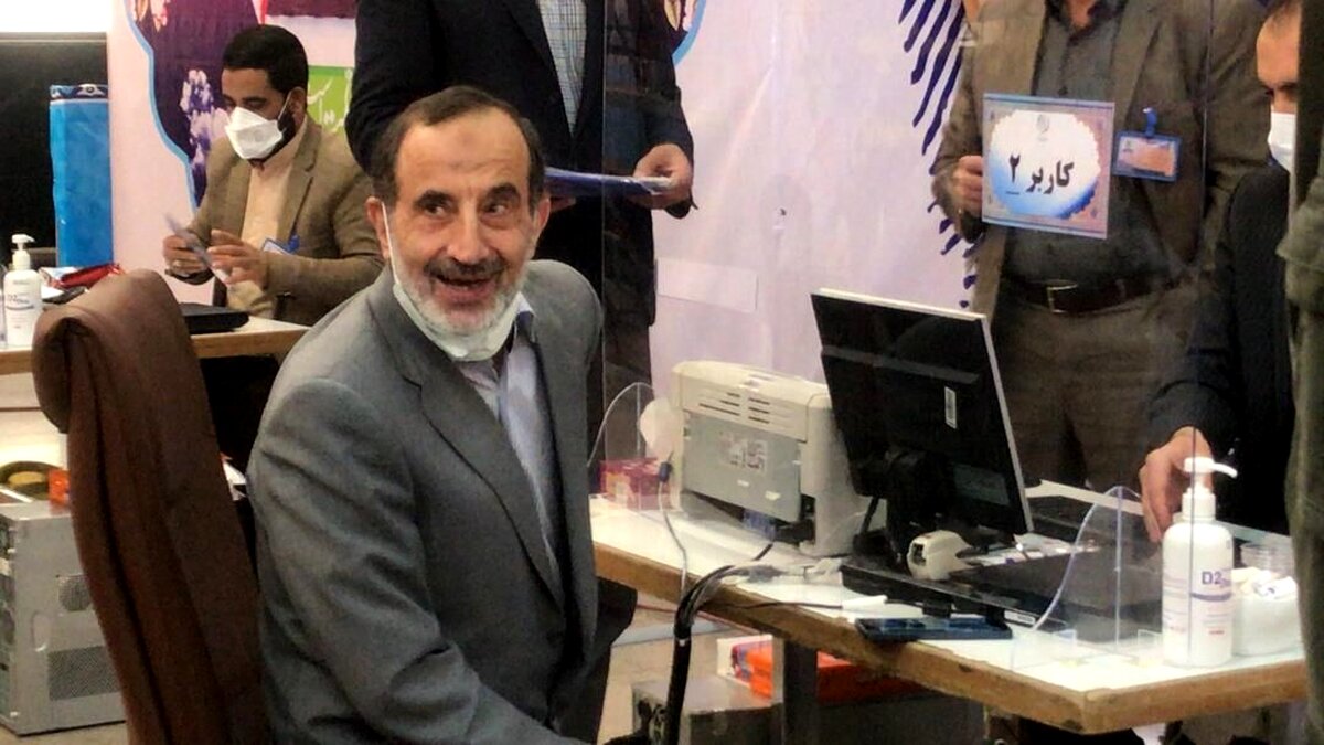 خوش چهره داوطلب انتخابات ریاست جمهوری ۱۴۰۰ شد