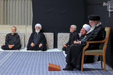 رهبر انقلاب در حسینیه امام ره