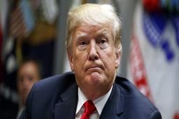 نیویورک تایمز: ترامپ رو به افول است