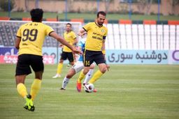 نوری: افتتاحیه باید باشکوه باشد، نه اینکه طبقه دوم را ببندند