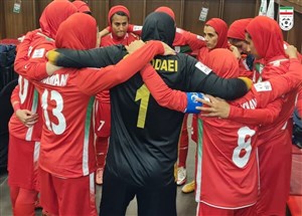 گزارش زنده: زنان ایران 0 - زنان چین‌تایپه 3