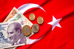 کاهش نرخ لیر و قیمت تور آنتالیا در نوروز امسال (جدول قیمت)