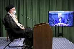 رونمایی قالیباف از "بسته اقتصاد مردمی" در محضر "رهبر انقلاب"