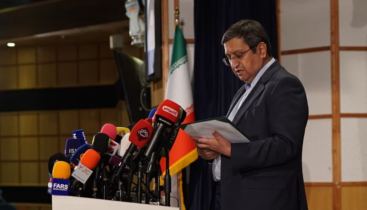 همتی هم به اعتراضات خوزستان واکنش نشان داد

