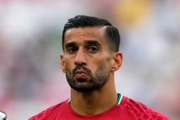 زنده از اردوگاه ایران: پیش  به سوی ولز