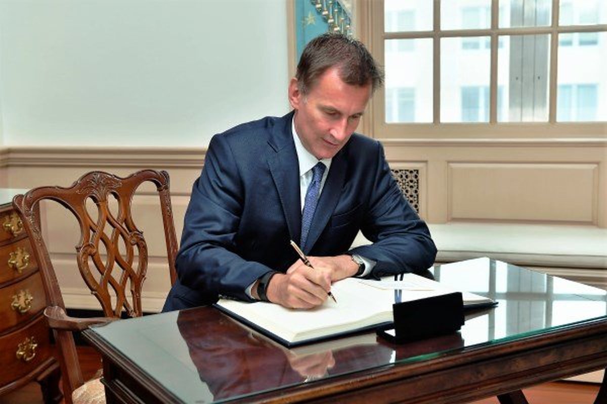 وزیر امور خارجه انگیس: در موعد مقرر از اتحادیه اروپا خارج می شویم