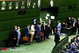 تصمیمات دو هفته‌ای مجلس برای رعایت دستورالعمل‌های بهداشتی کرونا