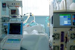 حال پدر «کیان پیر‌فلک» ‌رو به بهبودی نسبی است