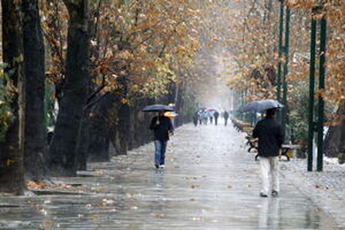 نفوذ سامانه بارشی جدید به کشور/ بارش برف و باران در ۲۰ استان