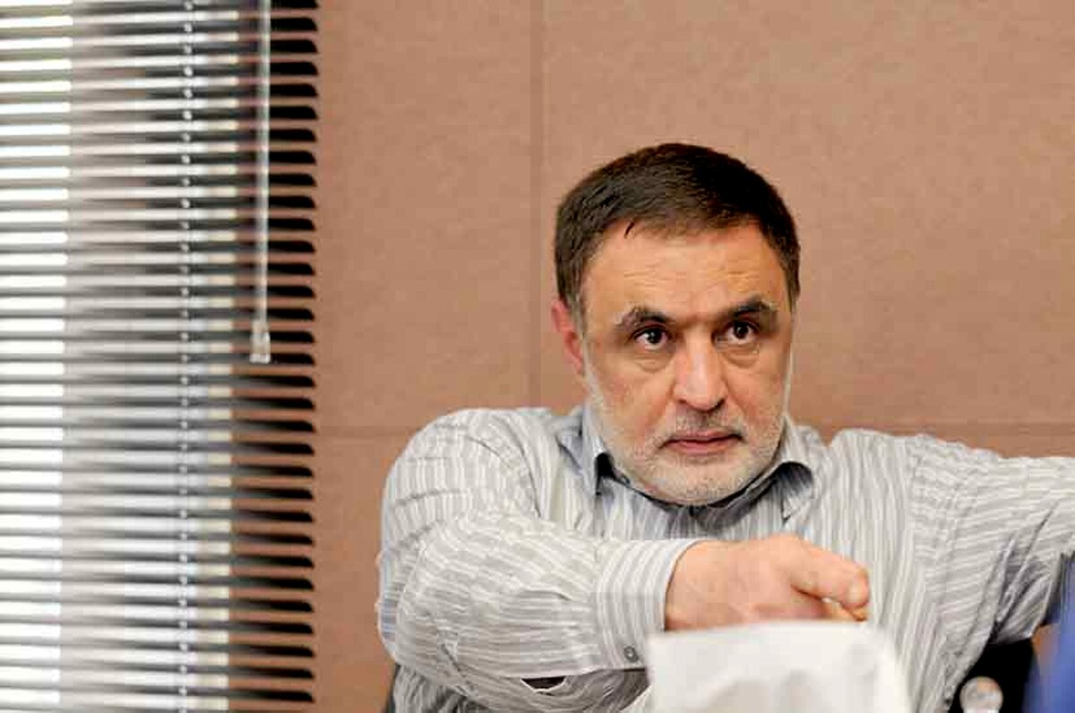 لاریجانی خودش منتقد است
