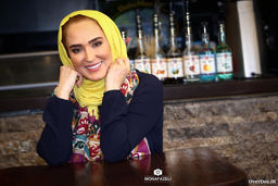 اولین تصویر از سنگ مزار زهره فکور صبور