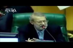 فیلم/عصبانیت لاریجانی  از پهن کردن طومار در مجلس