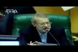فیلم/عصبانیت لاریجانی  از پهن کردن طومار در مجلس