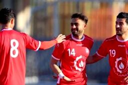 شنانی: از ذوب آهن جدا شدم که بازی کنم