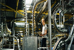 بی‌تو‌وال؛ پلتفرمی برای تامین مالی و خرید اقساطی ماشین‌آلات و تجهیزات صنعتی
