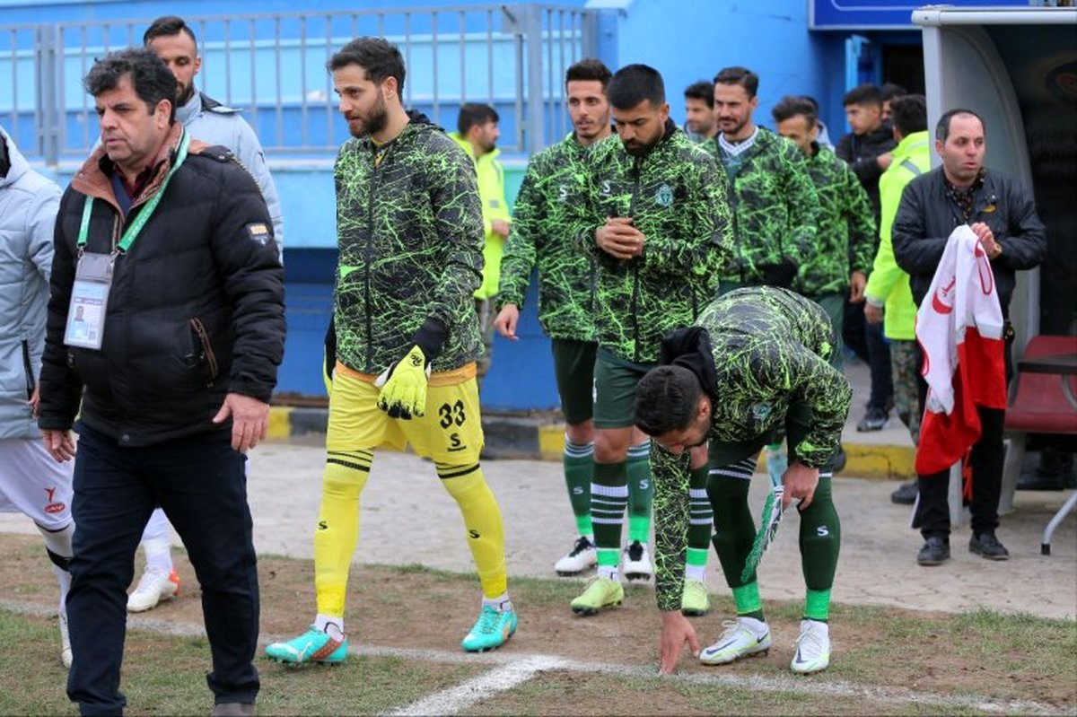 ناراحتترین صورت در برد ایر ال کو(عکس)