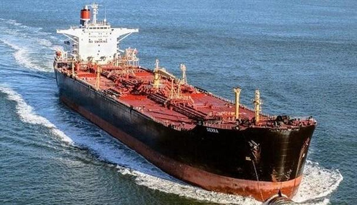 سناتورهای آمریکایی خواستار توقیف محمولههای نفت ایران شدند