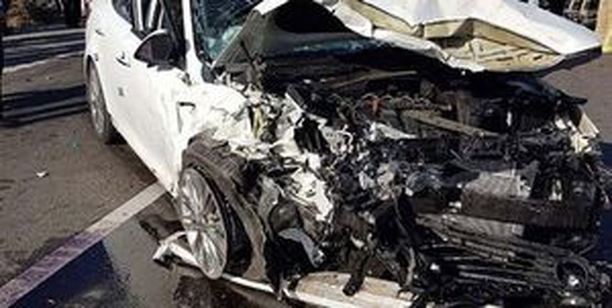 تصادف زنجیرهای مرگبار در اتوبان اصفهان-کاشان+ جزئیات