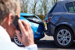 از کجا ارزان‌ترین بیمه شخص ثالث ایران  در 1400 بخریم؟

