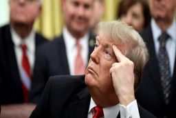 نخستین واکنش ترامپ پس از تصویب طرح استیضاح