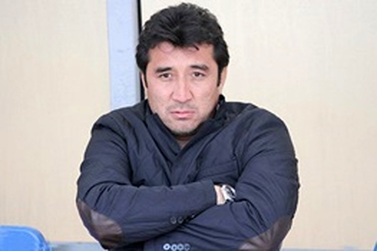 شوخی و سلفی سفیر استرالیا با خداداد/کو اینی که دودمانمان را به باد داد؟