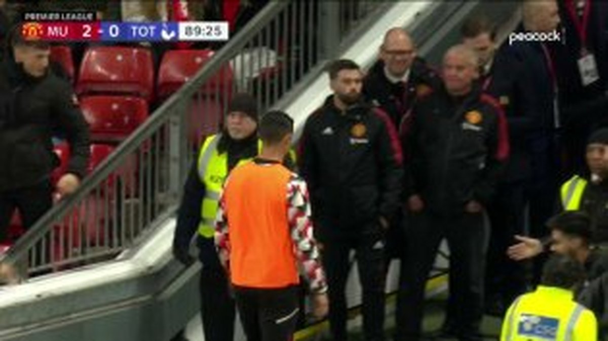 جنجال تازه رونالدو: تیم برده و تو قهر میکنی!