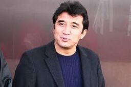 تیم فوتبال مشکی‌پوشان به خداداد عزیزی واگذار شد