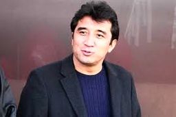 تیم فوتبال مشکی‌پوشان به خداداد عزیزی واگذار شد